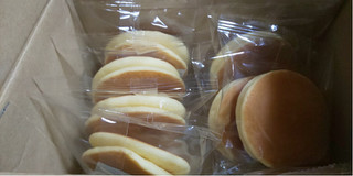 「ローヤル製菓 バター風味のパンケーキ 袋2枚×10」のクチコミ画像 by みほなさん
