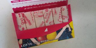 「ロッテ Fit’s 欅坂46ガム 林檎×檸檬 箱12枚」のクチコミ画像 by レビュアーさん