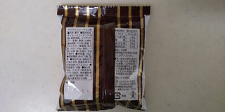 「旺旺・ジャパン サクサクシューチョコ味 袋18g」のクチコミ画像 by レビュアーさん