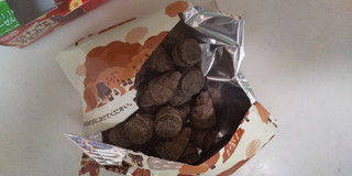 「明治 たけのこの里 ダブルナッツのチョコケーキ味 箱61g」のクチコミ画像 by レビュアーさん