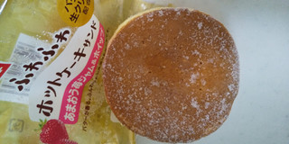 「ヤマザキ ふわふわホットケーキサンド あまおう苺ジャム＆ホイップ 袋2個」のクチコミ画像 by レビュアーさん