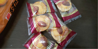 「三幸製菓 燻製チーズ味 チーズアーモンド 袋20枚」のクチコミ画像 by みほなさん
