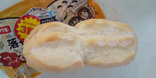 「ヤマザキ 落花生みたいなパン みそ＆ピーナッツ 袋1個」のクチコミ画像 by レビュアーさん
