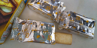 「グリコ ビスコ 発酵バター仕立て 箱5枚×3」のクチコミ画像 by レビュアーさん