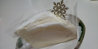 「銀座コージーコーナー 北海道産5種のチーズを使ったこだわりレアチーズ」のクチコミ画像 by デイジさん