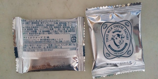 「東京ミルクチーズ工場 ソルト＆カマンベールクッキー 箱10枚」のクチコミ画像 by レビュアーさん
