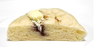 「ヤマザキ 塩あん＆バター入りホイップパン 1個」のクチコミ画像 by つなさん
