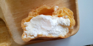 「ヤマザキ PREMIUM SWEETS 北海道産牛乳のチーズクリーム＆ホイップシュー 袋1個」のクチコミ画像 by taaさん