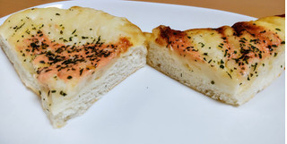 「セブン-イレブン 明太ポテトのピザパン」のクチコミ画像 by はるなつひさん