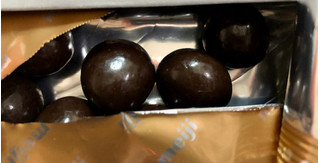 「明治 ヘーゼルナッツチョコレート 箱52g」のクチコミ画像 by SANAさん