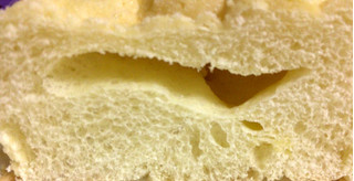 「ヤマザキ 塩バターメロンパン 袋1個」のクチコミ画像 by ちぇいにーさん