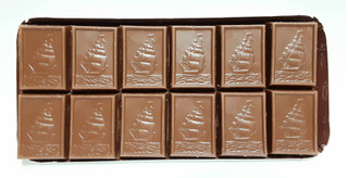 「ブルボン 贅沢仕立てのアルフォートミニチョコレート 箱12個」のクチコミ画像 by つなさん