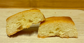 「ファミリーマート ファミマルBakery 生スコーン チーズケーキ味 6個入」のクチコミ画像 by パン太郎さん