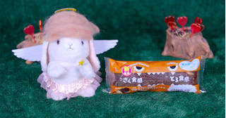 「ファミリーマート サクッと食感のチョコスティックドーナツ カスタードホイップ」のクチコミ画像 by うさたん ちゃんねるさん