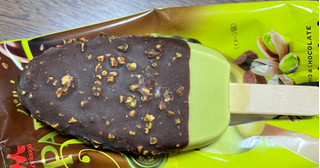 「森永 PARM ダブルチョコ ピスタチオ＆チョコレート 袋80ml」のクチコミ画像 by ももかあさんさん