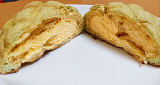 「ヤマザキ 大きな赤肉メロンパン メロンホイップクリーム 袋1個」のクチコミ画像 by はるなつひさん