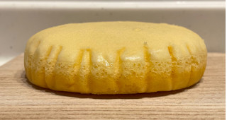 「ファミリーマート ファミマルBakery なめらかWチーズ蒸しケーキ」のクチコミ画像 by パン太郎さん