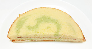 「ヤマザキ ダブルメロンクリームサンドケーキ 袋1個」のクチコミ画像 by つなさん