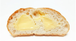 「ヤマザキ カスタードクリームフランスパン 袋1個」のクチコミ画像 by つなさん
