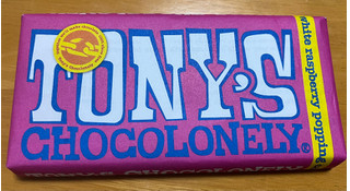 「トニーズチョコロンリー ホワイトチョコレート ラズベリーポッピングキャンディー 180g」のクチコミ画像 by わやさかさん