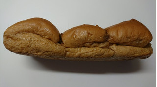 「イトーパン 黒糖シュガーくるみパン 袋1個」のクチコミ画像 by レビュアーさん
