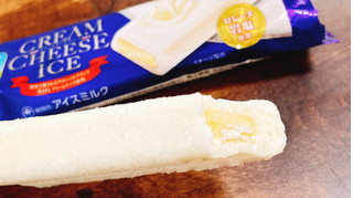 「井村屋 クリームチーズアイス 袋65ml」のクチコミ画像 by ぺりちゃんさん