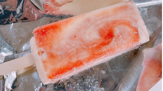 「アンデイコ 苺のレアチーズケーキアイスバー 袋65ml」のクチコミ画像 by ぺりちゃんさん