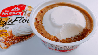 「森永 れん乳アイス カフェフロート カップ150ml」のクチコミ画像 by ぺりちゃんさん