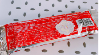 「丸善 ささみプロテインバー レッドペッパー 袋2本」のクチコミ画像 by ぺりちゃんさん