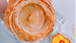 「ローソン Uchi Cafe’ サクコローネ キャラメル」のクチコミ画像 by ぺりちゃんさん