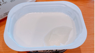 「明治 ザバス MILK PROTEIN ヨーグルト 脂肪0 カップ180g」のクチコミ画像 by ぺりちゃんさん