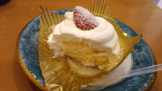 「ローソン Uchi Cafe’ SWEETS スノーボンブ」のクチコミ画像 by ゆききちさん