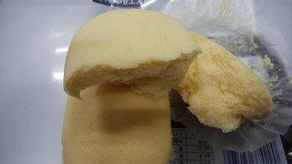 「ローソン ブランのチーズ蒸しケーキ 北海道産クリームチーズ」のクチコミ画像 by ふじつぼだんきさん