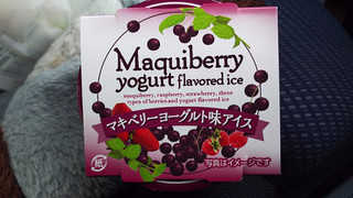 「赤城 マキベリーヨーグルト味アイス」のクチコミ画像 by ﾙｰｷｰｽﾞさん
