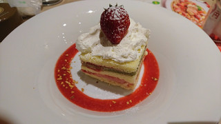 「デニーズ とちおとめのショートケーキ」のクチコミ画像 by rurimoさん