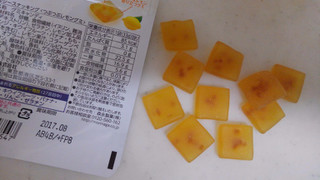 「森永製菓 ヘルシースナッキング つぶつぶレモングミ 袋33g」のクチコミ画像 by レビュアーさん