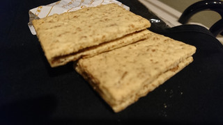 「アサヒ バランスアップ クリーム玄米ブラン ココナッツアーモンド 袋2枚×2」のクチコミ画像 by ハルルンさん