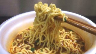 「エースコック スーパーカップ1.5倍 醤が決め手 麻婆麺 カップ118g」のクチコミ画像 by 猫軍曹さん