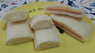 「ヤマザキ ランチパック 3種のチーズアソート 袋2個」のクチコミ画像 by 紫の上さん