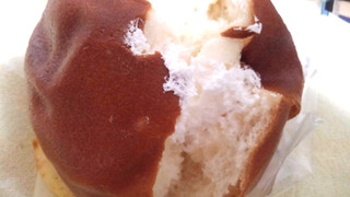 「セブンプレミアム ホイップクリームブールパン 袋1個」のクチコミ画像 by レビュアーさん