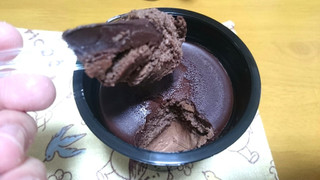 「ファミリーマート RIZAP 割チョコビターショコラケーキ」のクチコミ画像 by banさん