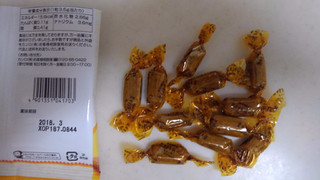 「カンロ 素材を食べるキャンディ アーモンドクランチ」のクチコミ画像 by レビュアーさん