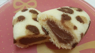 「東京ばな奈 東京ばな奈ツリー チョコバナナ味、見ぃつけたっ」のクチコミ画像 by 紫の上さん