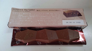 「ゴディバ ゴディバ ザ タブレット ミルクチョコレート プラリネ 箱1個」のクチコミ画像 by ゆっち0606さん