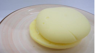 「ヤマザキ こいくち チーズクリーム 袋1個」のクチコミ画像 by キックンさん