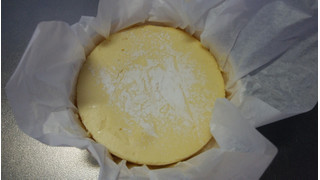 「ロピア 濃厚ベイクドチーズ 1個」のクチコミ画像 by しろねこエリーさん