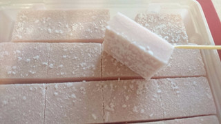 「ロイズ 生チョコレート 桜フロマージュ 箱20粒」のクチコミ画像 by みほなさん