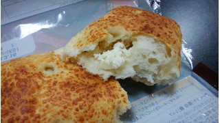 「第一パン ラ・ベットラ チーズフォカッチャ 袋1個」のクチコミ画像 by しろねこエリーさん