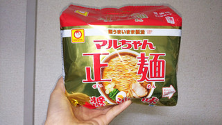 「マルちゃん正麺 醤油味 袋105g×5」のクチコミ画像 by お腹ぺこりんちょさん