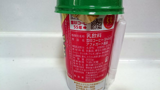「雪印メグミルク 雪印コーヒー SHAKE アフォガート風味 カップ200g」のクチコミ画像 by ゆっち0606さん